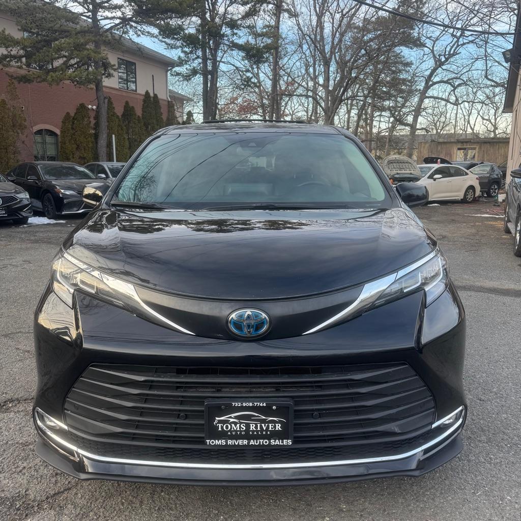 Thumbnail image of 2021 Toyota Sienna at TOMS RIVER AUTO SALES LLC