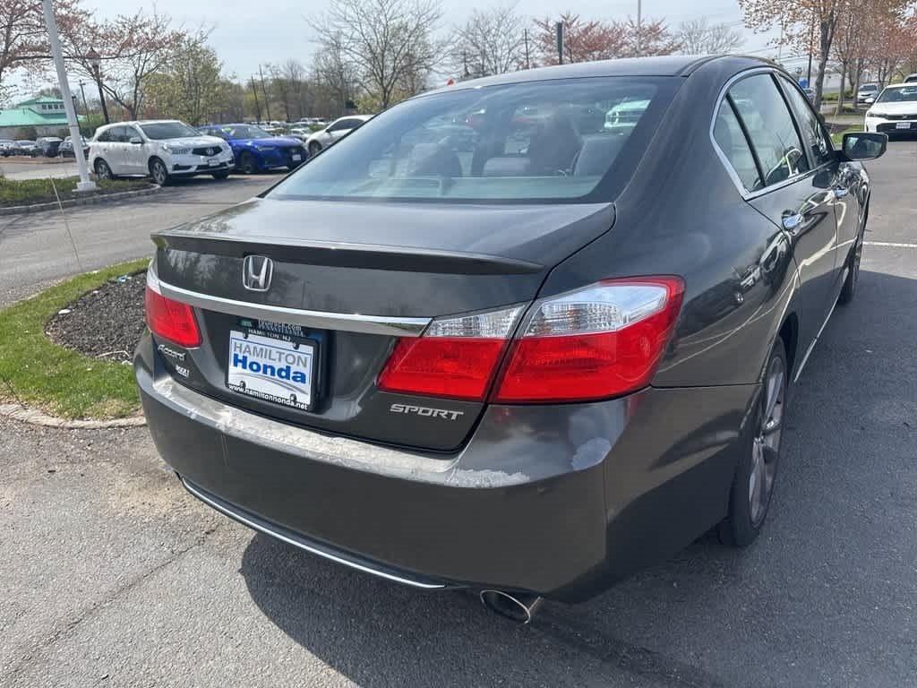Thumbnail image of 2013 Honda Accord at Hamilton Honda