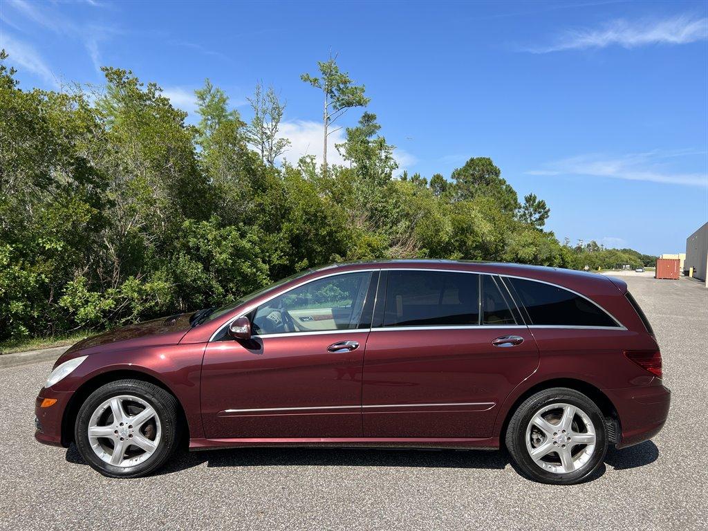 Thumbnail image of 2008 Mercedes-Benz R-Class at Fox Auto Center Inc