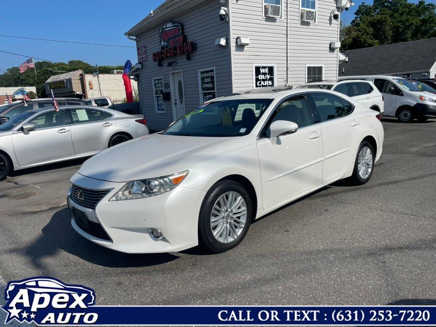 Thumbnail image of 2015 Lexus ES 350 at Apex Auto