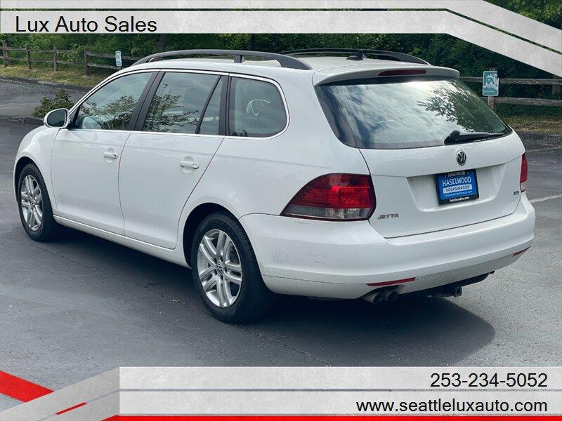 Thumbnail image of 2011 Volkswagen Jetta at Lux Auto Sales