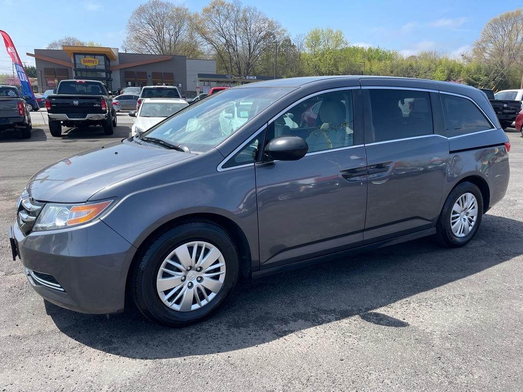 Thumbnail image of 2017 Honda Odyssey at MODERN AUTOMOTIVE SALES LLC