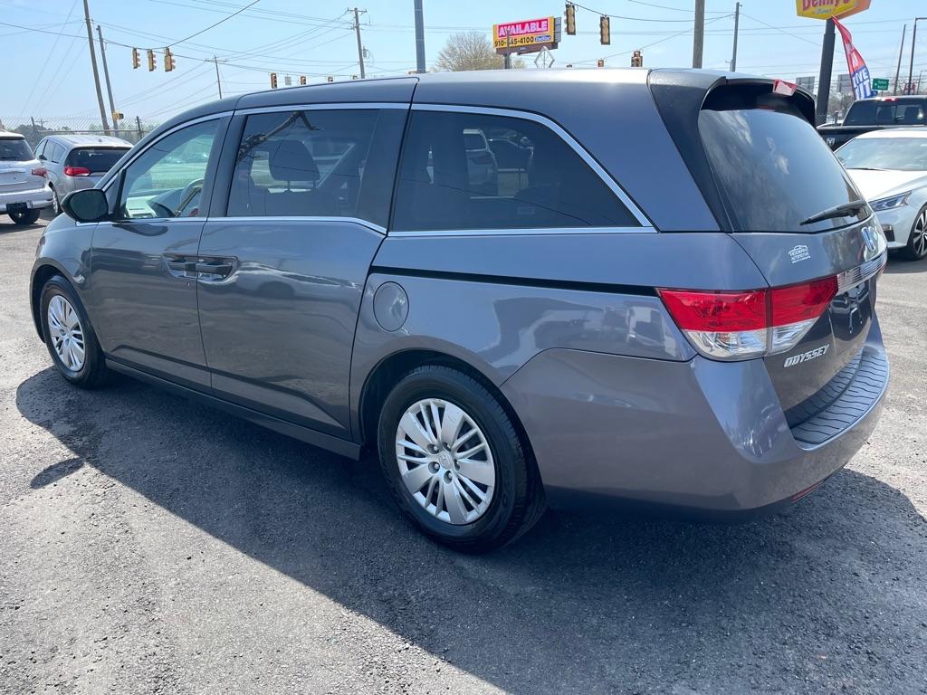 Thumbnail image of 2017 Honda Odyssey at MODERN AUTOMOTIVE SALES LLC