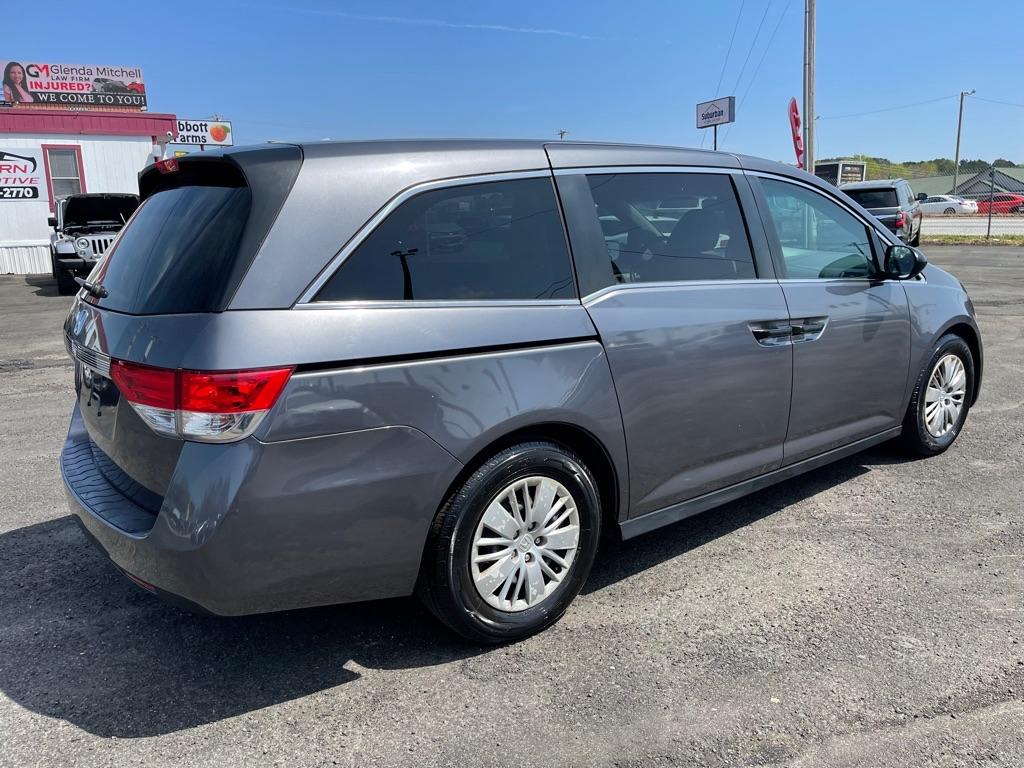 Thumbnail image of 2017 Honda Odyssey at MODERN AUTOMOTIVE SALES LLC