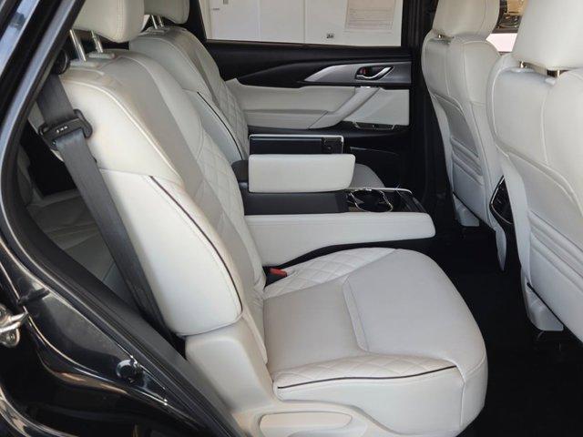 Thumbnail image of 2022 Mazda CX-9 at BiggersMazdaUsed of Elgin, IL