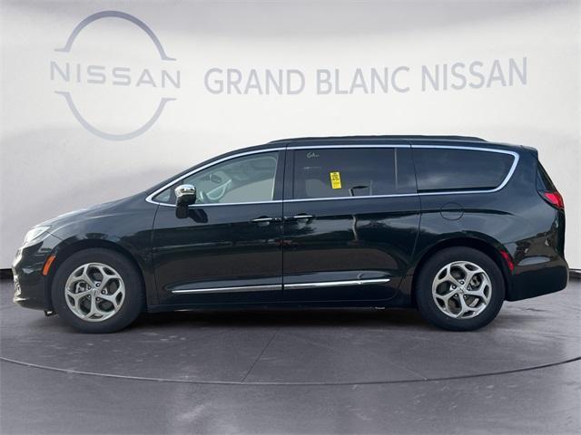 Thumbnail image of 2022 Chrysler Pacifica at Grand Blanc Nissan