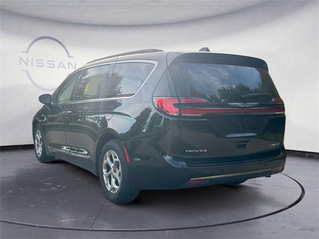 Thumbnail image of 2022 Chrysler Pacifica at Grand Blanc Nissan