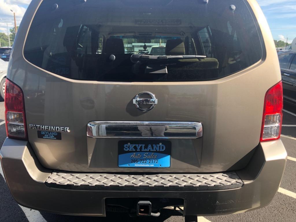 Thumbnail image of 2007 Nissan Pathfinder at Skyland Auto Sales