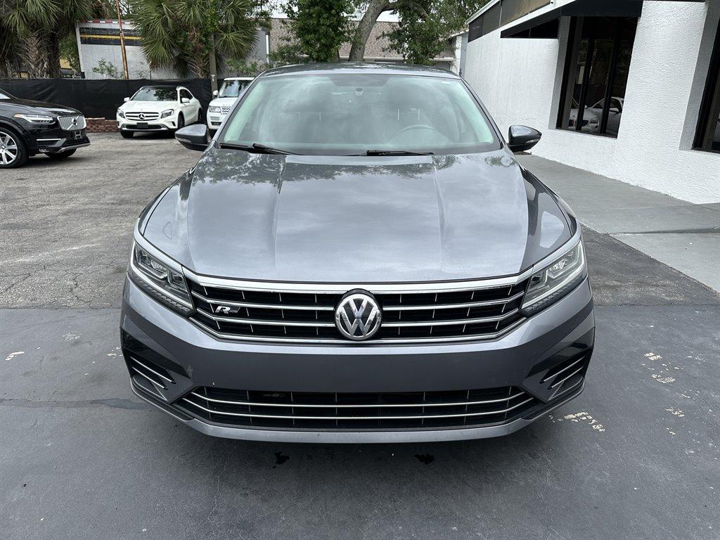 Thumbnail image of 2018 Volkswagen Passat at TAMPA AUTO SOURCE
