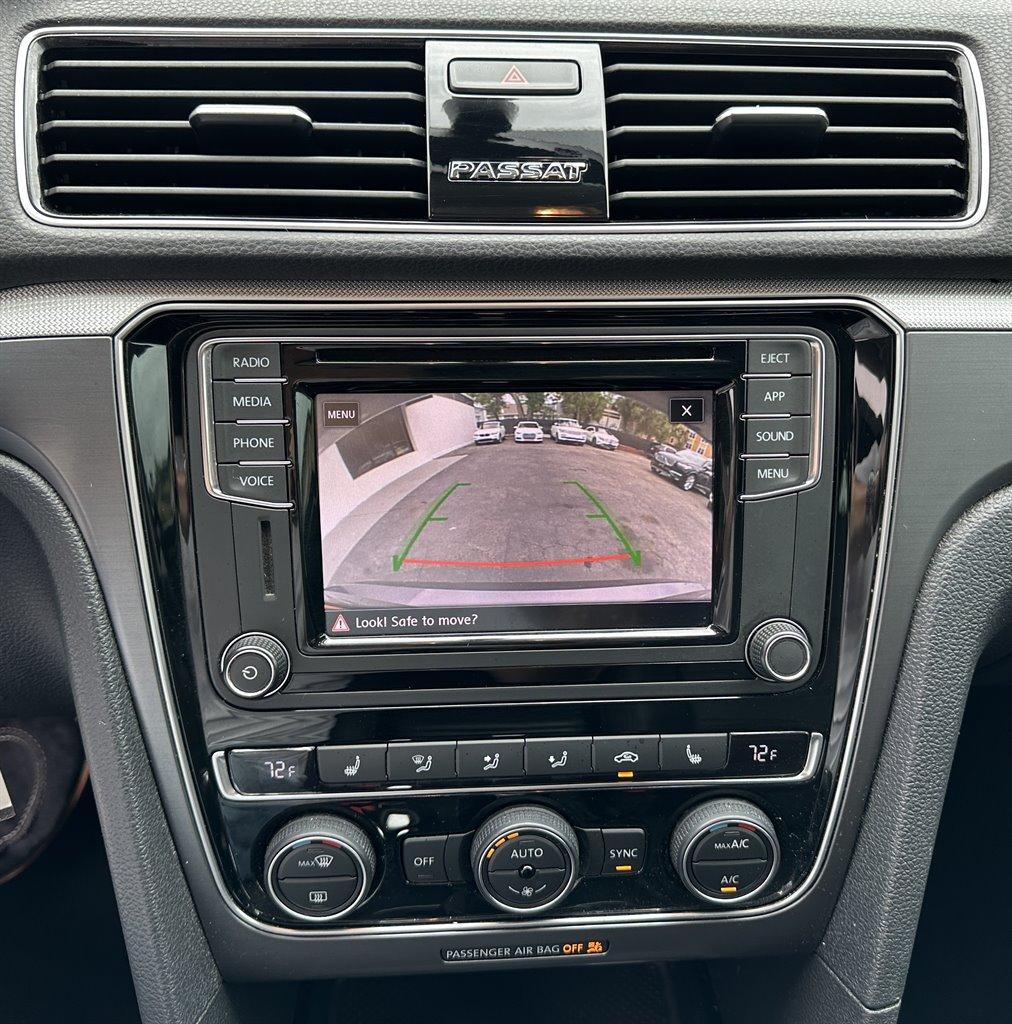 Thumbnail image of 2018 Volkswagen Passat at TAMPA AUTO SOURCE