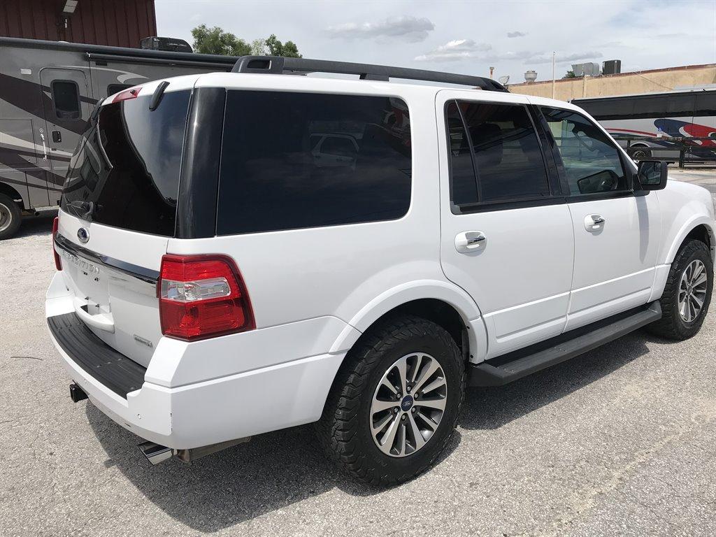 Thumbnail image of 2016 Ford Expedition at Speed Auto Market