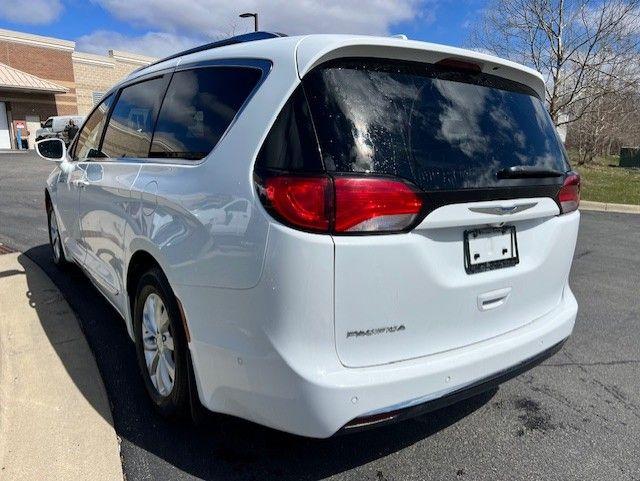 Thumbnail image of 2018 Chrysler Pacifica at Lafontaine Chevrolet