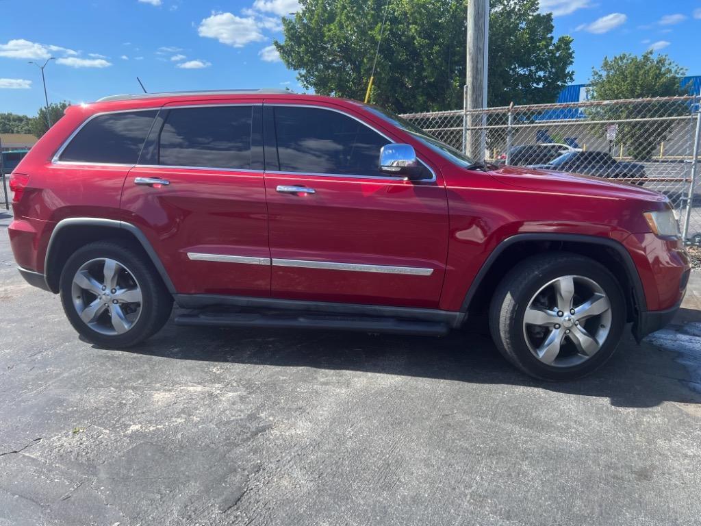 Thumbnail image of 2011 Jeep Grand Cherokee at 1st Auto Sales, Inc.