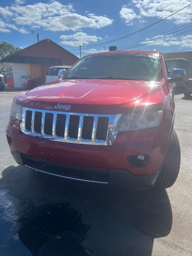 Thumbnail image of 2011 Jeep Grand Cherokee at 1st Auto Sales, Inc.