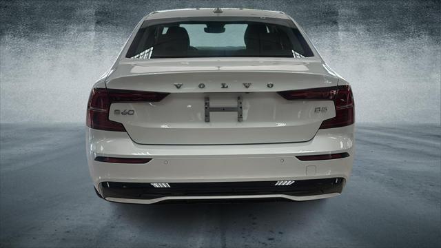 Thumbnail image of 2024 Volvo S60 at Car Connection Superstore