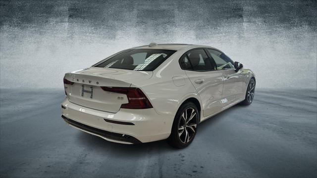 Thumbnail image of 2024 Volvo S60 at Car Connection Superstore