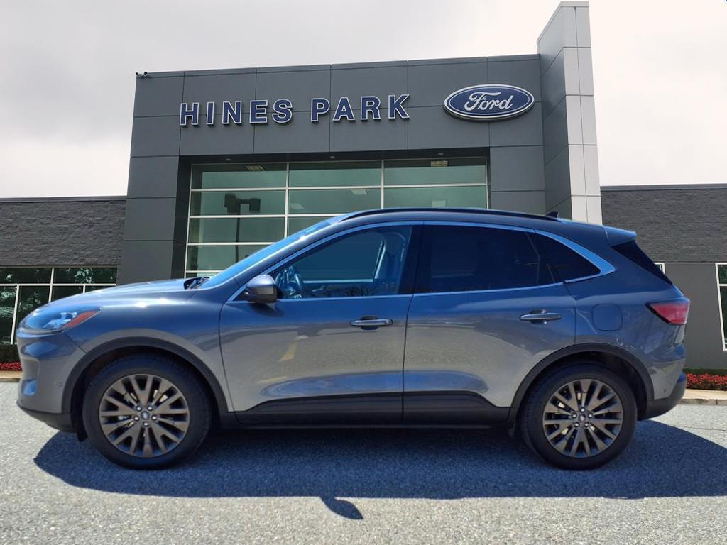 Thumbnail image of 2021 Ford Escape Hybrid at Hines Park Ford