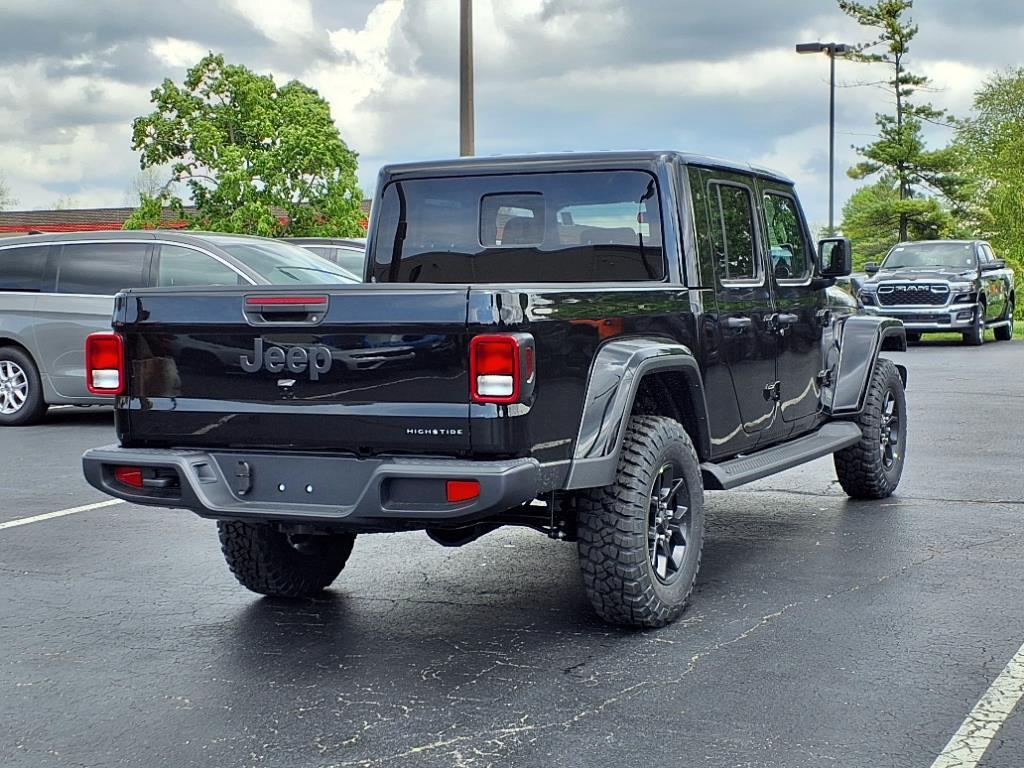 Thumbnail image of 2025 Jeep Gladiator at Dave Dennis Chrysler Jeep Dodge Ram