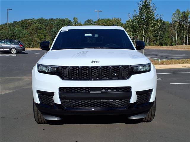 Thumbnail image of 2024 Jeep Grand Cherokee L at Classic Cdjr Of Lancaster