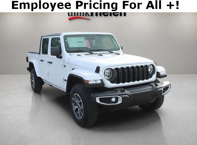 Thumbnail image of 2024 Jeep Gladiator at Thelen Auto Group