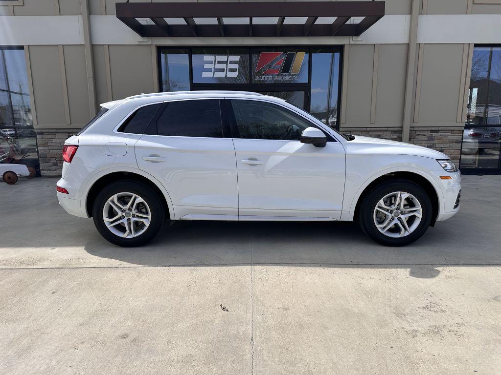 Thumbnail image of 2019 Audi Q5 at POWELL PERFORMANCE AUTOS