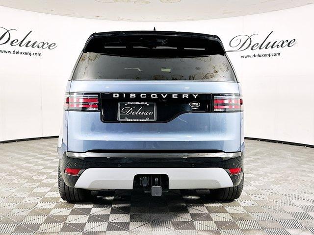 Thumbnail image of 2023 Land Rover Discovery at DeluxeAutoSalesLinden of Linden, NJ