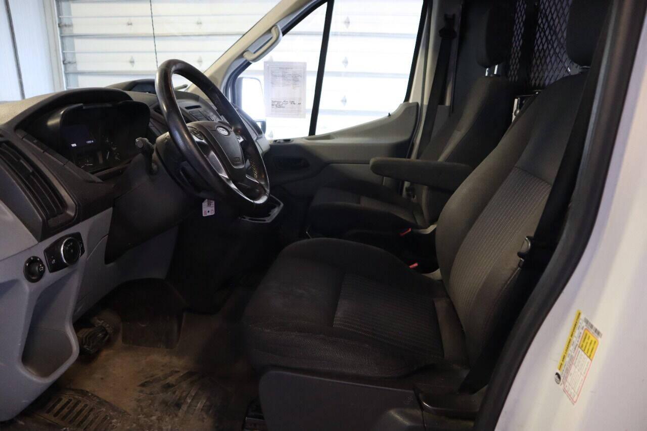 Thumbnail image of 2016 Ford Transit at Bockmann Auto Sales