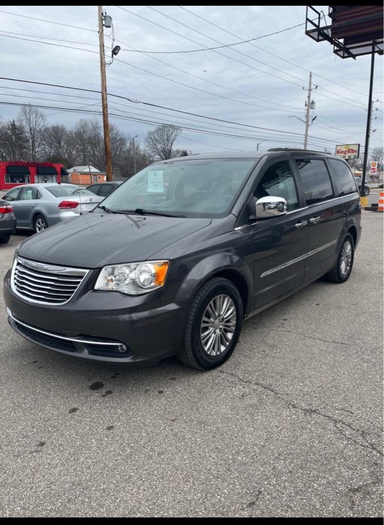 Thumbnail image of 2016 Chrysler Town and Country at HONEST ABE AUTO SALES 1