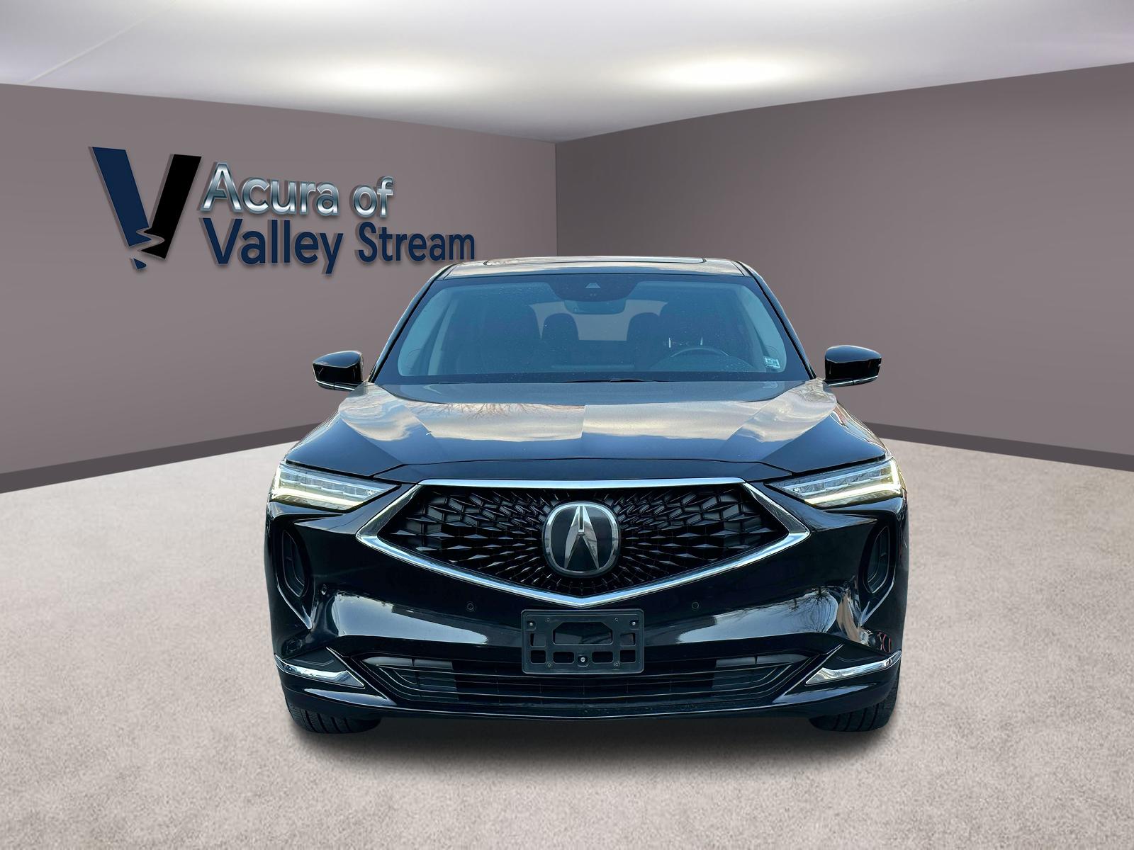Thumbnail image of 2022 Acura MDX at Acura of Valley Stream
