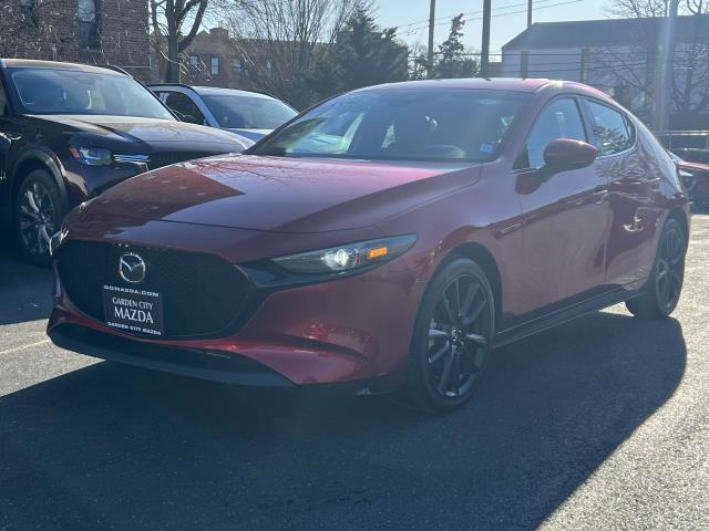 Thumbnail image of 2022 Mazda Mazda3 Hatchback at Garden City Mazda