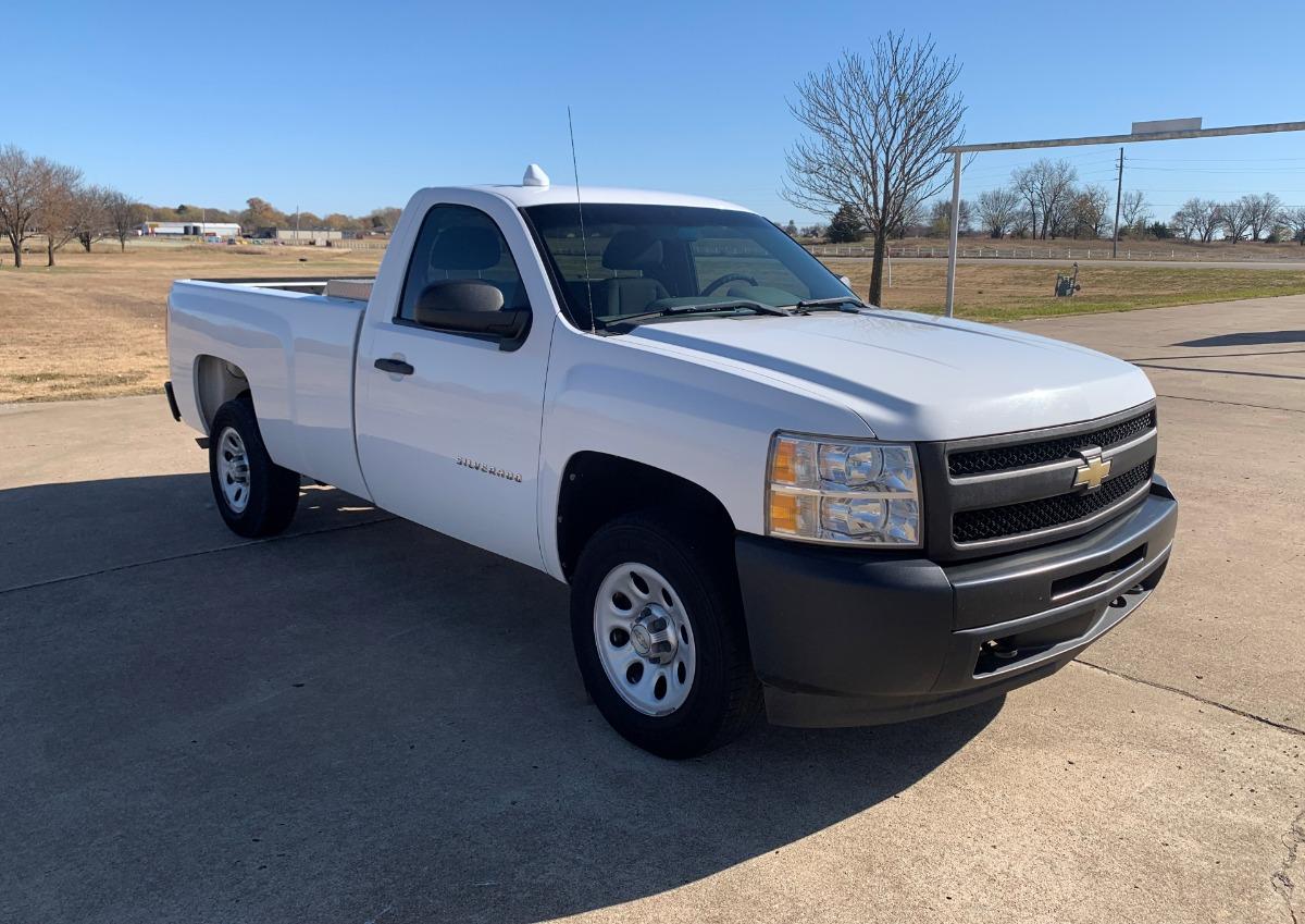 Thumbnail image of 2011 Chevrolet Silverado 1500 at CNG Autos