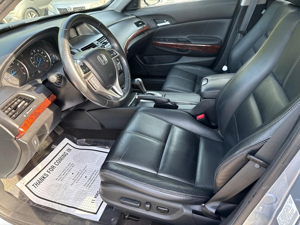 Thumbnail image of 2010 Honda Accord Crosstour at LOFTUS AUTO CITY