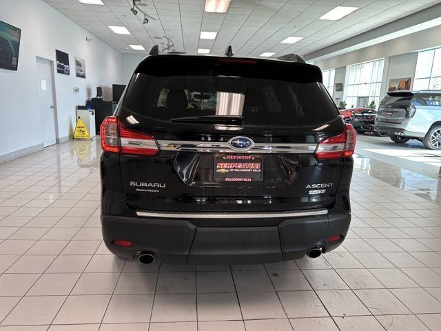Thumbnail image of 2022 Subaru Ascent at Serpentini Chevrolet of Willoughby