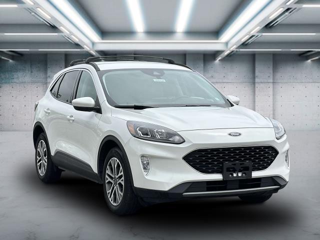 Thumbnail image of 2022 Ford Escape Hybrid at Ford of Smithtown