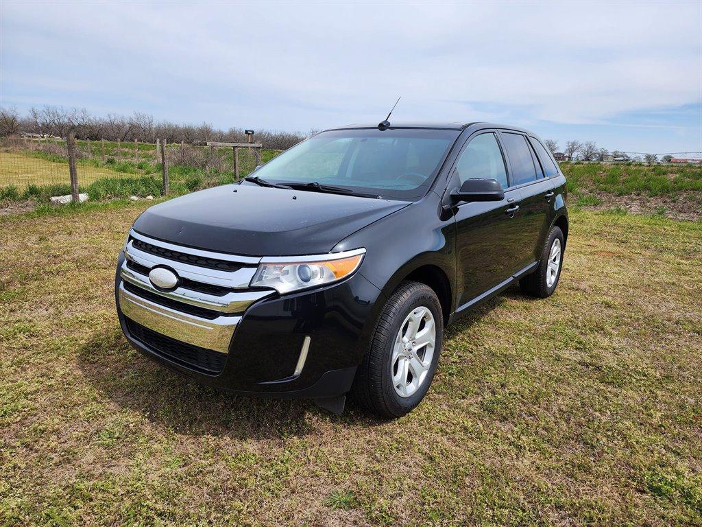 Thumbnail image of 2013 Ford Edge at Trading Waynes