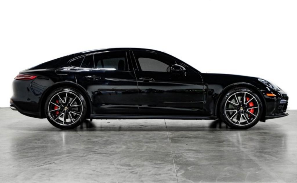 Thumbnail image of 2019 Porsche Panamera at Reserve Auto Group