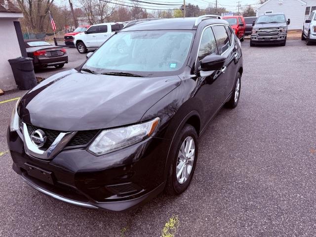 Thumbnail image of 2016 Nissan Rogue at Huntington Auto Mall