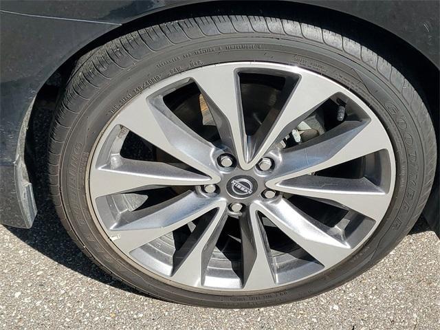 Thumbnail image of 2023 Nissan Maxima at Grand Blanc Nissan