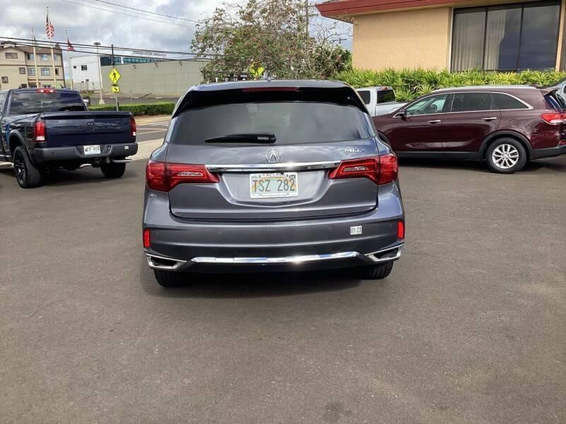 Thumbnail image of 2019 Acura MDX at Kihei Auto Sales Lot 2