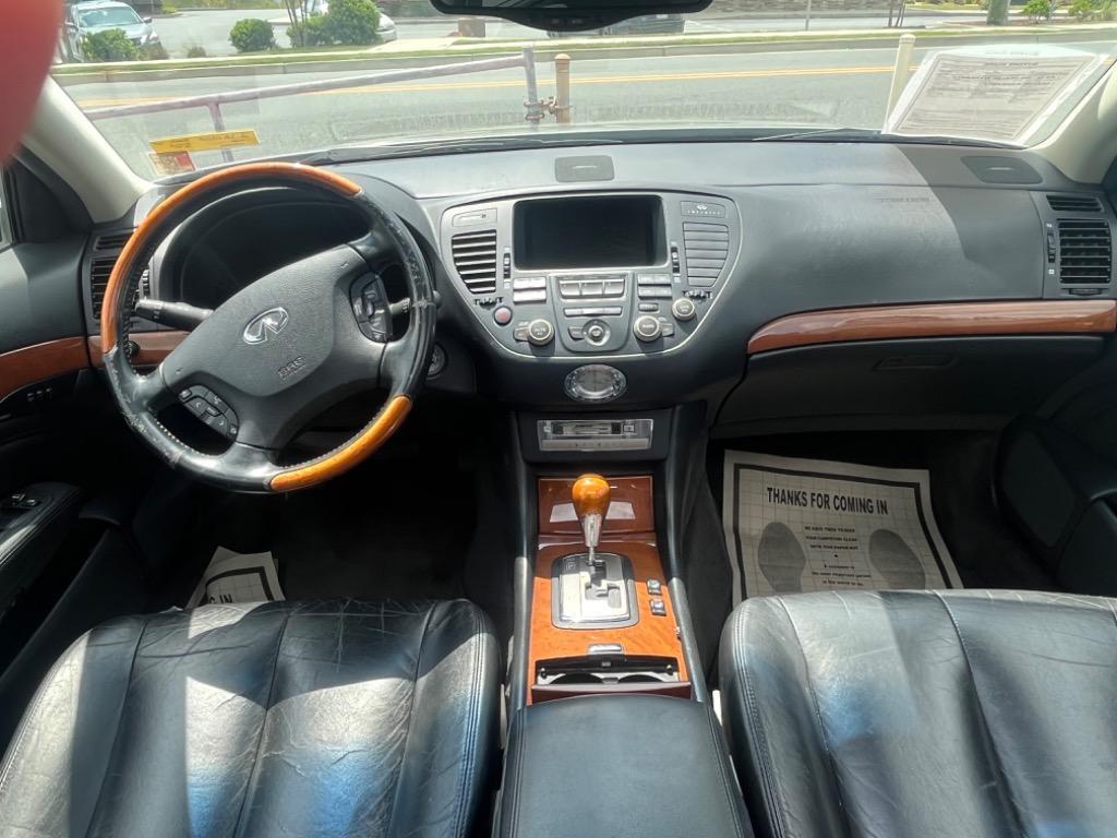 Thumbnail image of 2002 INFINITI Q45 at Discovery Auto Sales LLC