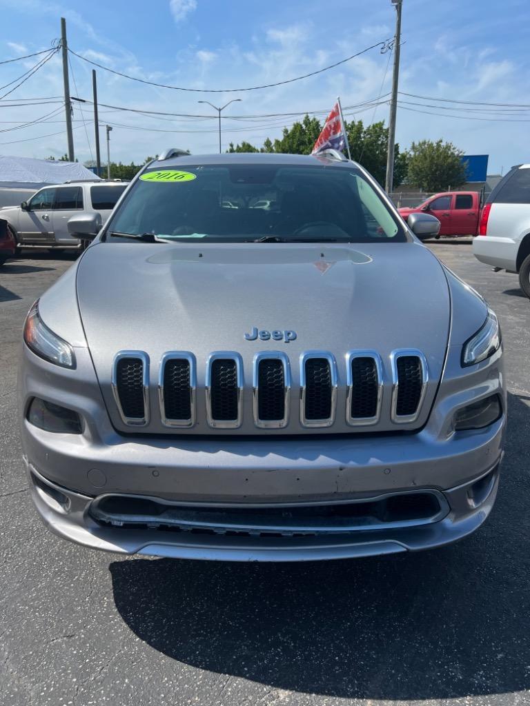 Thumbnail image of 2016 Jeep Cherokee at 1st Auto Sales, Inc.