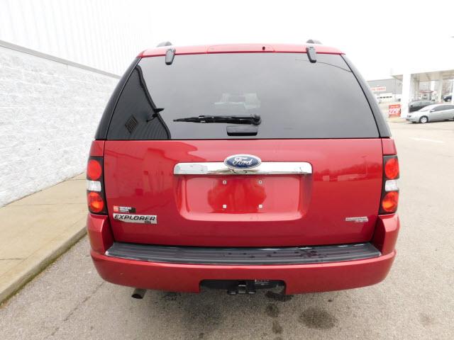 Thumbnail image of 2007 Ford Explorer at Mathews Nissan