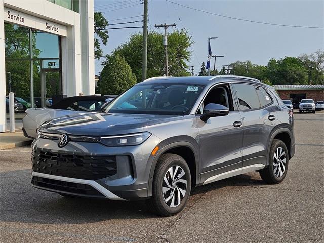 Thumbnail image of 2025 Volkswagen Tiguan at LaFontaine Volkswagen of Dearborn
