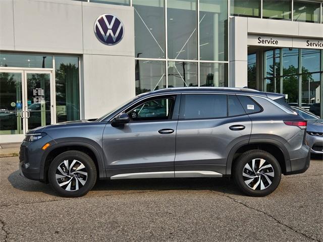 Thumbnail image of 2025 Volkswagen Tiguan at LaFontaine Volkswagen of Dearborn