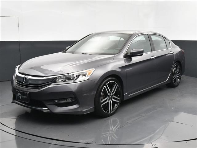 Thumbnail image of 2017 Honda Accord at Discovery Nissan