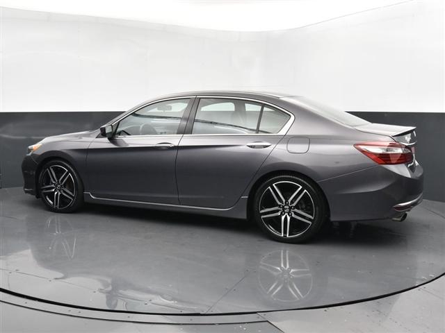 Thumbnail image of 2017 Honda Accord at Discovery Nissan