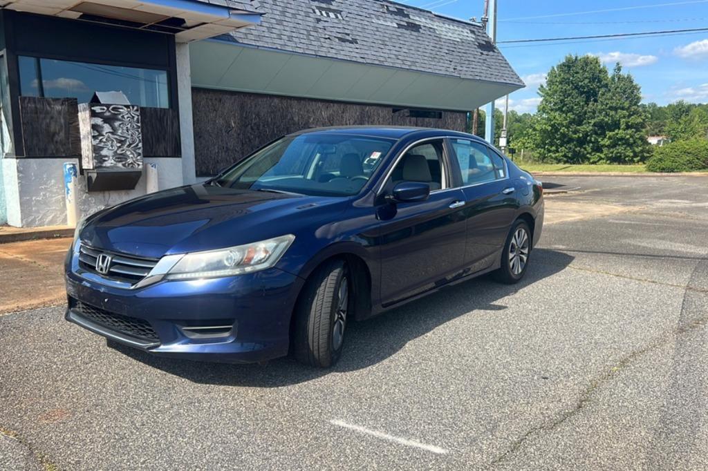 Thumbnail image of 2013 Honda Accord at Thomas Family Auto LLC