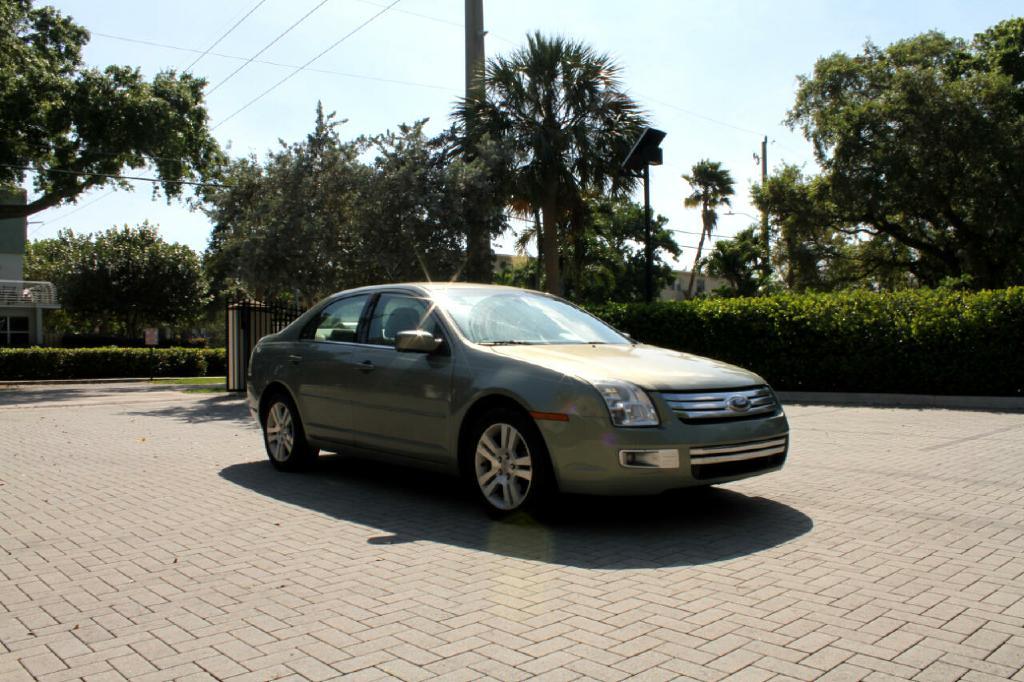 Thumbnail image of 2009 Ford Fusion at ENERGY AUTO SALES LLC