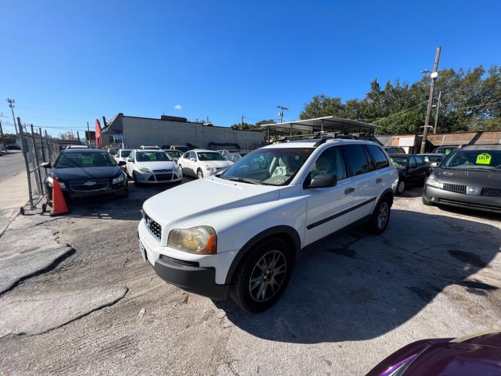 Thumbnail image of 2004 Volvo XC90 at Steeco Motors LLC