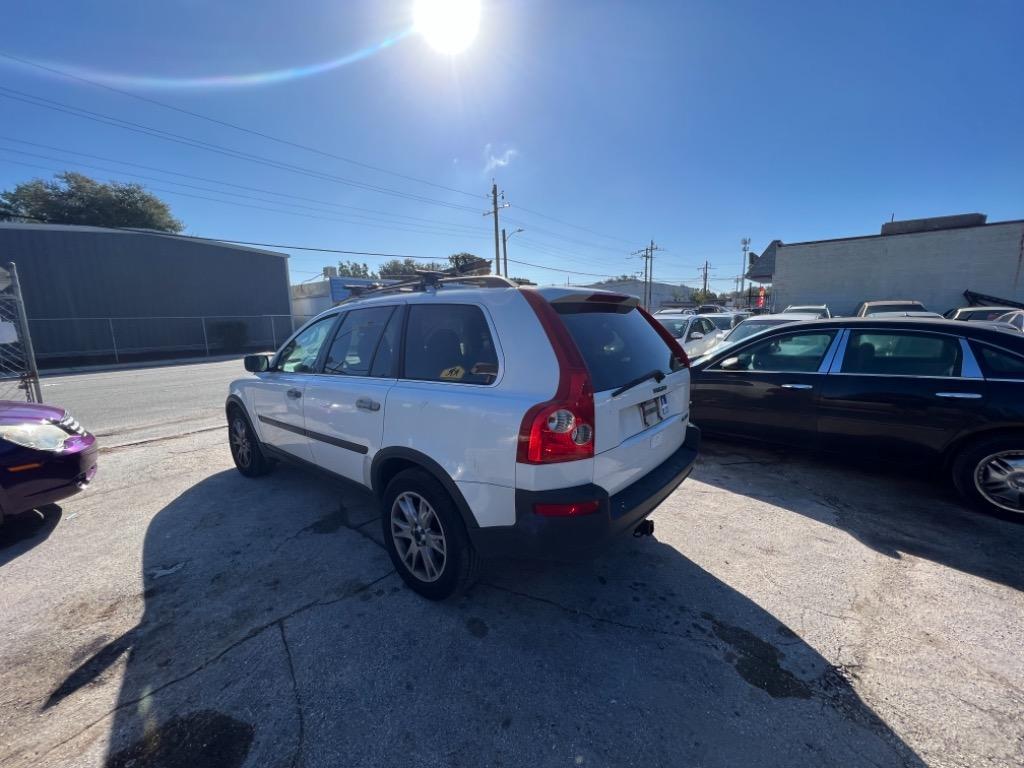 Thumbnail image of 2004 Volvo XC90 at Steeco Motors LLC